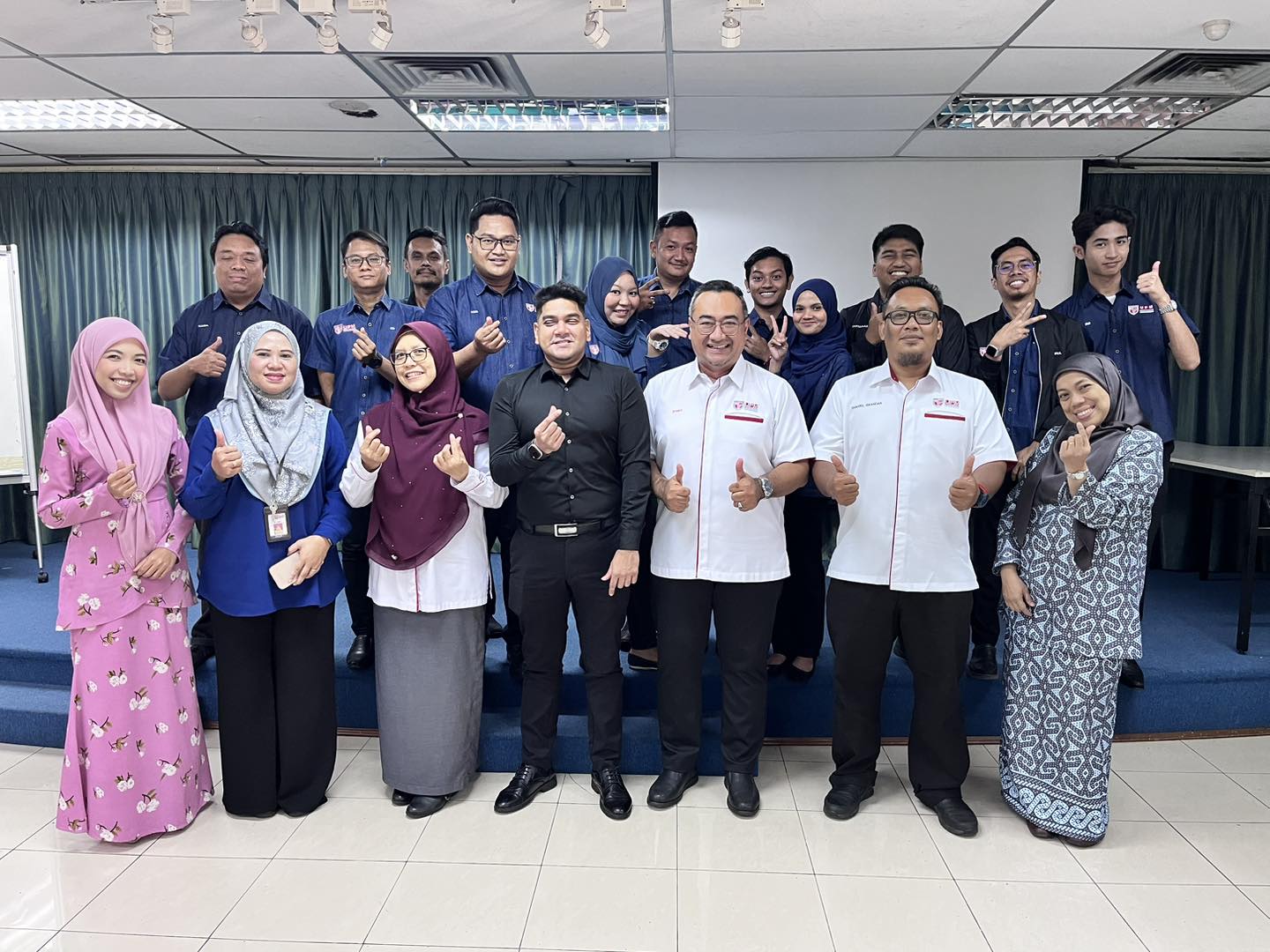 Presentation by Participants of the Putra Rhetoric Club
